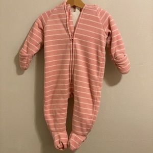 Old navy baby girl 6-12 month fleece bunting